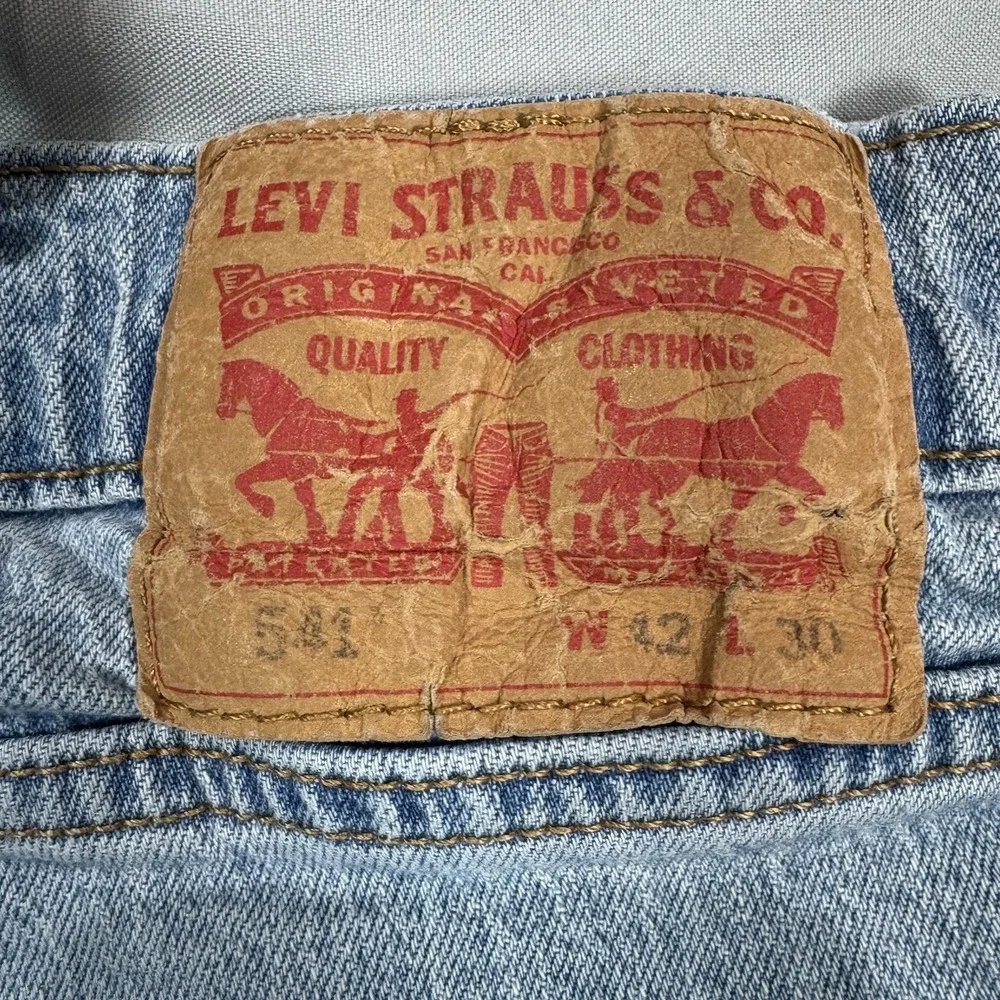 Levis 541 Jeans Men 42X30 (Acutal 38x28) Light Blue Straight Leg Athletic Cotton